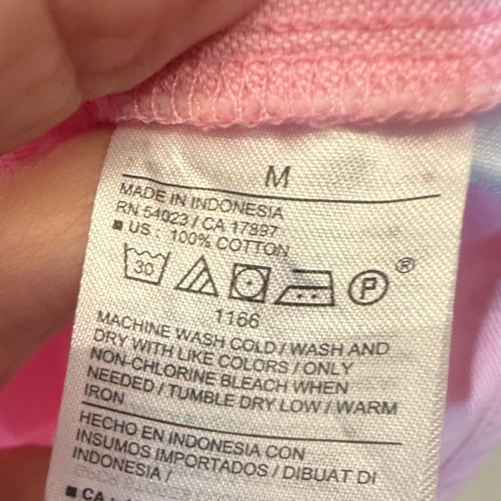 Old Navy pink Boyfriend  Button-Up Shirt.  Two large chest pockets.Pristine sz M - Picture 10 of 10
